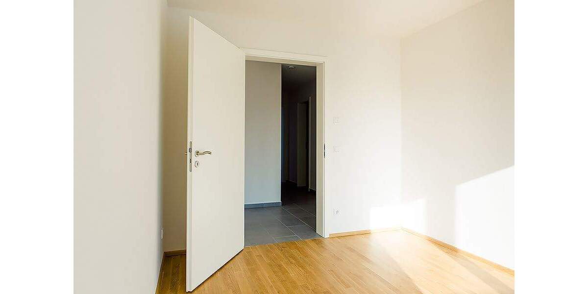 Etagenwohnung Fürth Stadeln - 3 Zimmer, 107 m&sup2;, 1.340&euro; | Angebot:25688776