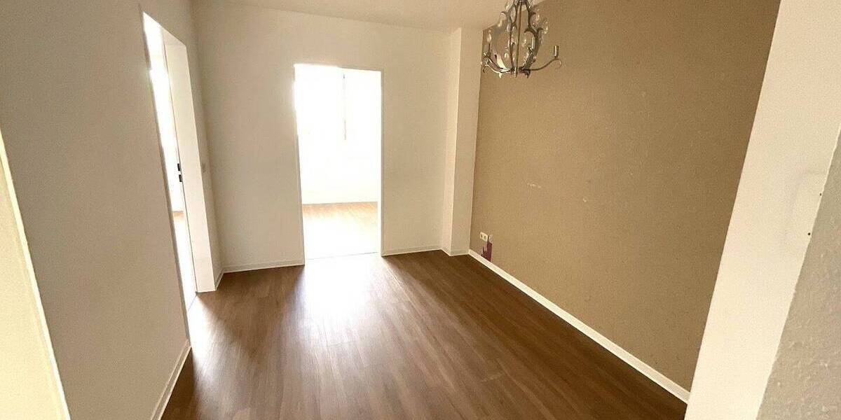 Etagenwohnung Fürth Innenstadt - 4 Zimmer, 90 m&sup2;, 835&euro; | Angebot:26852083