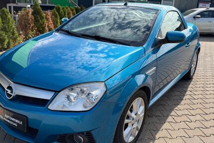 Opel Tigra 218.025 km 2.490 &euro; Dietenhofen 90599