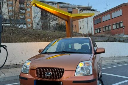 Kia Picanto 110.000 km 2.400 &euro; Nürnberg 90431
