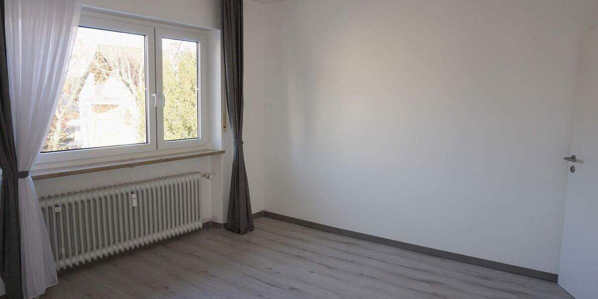 Etagenwohnung Zirndorf Lind - 3 Zimmer, 75 m&sup2;, 275.000&euro; | Angebot:25746658
