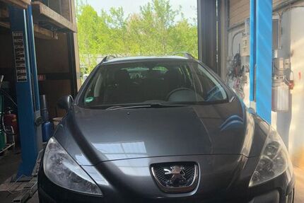 Peugeot 308 195.400 km 1.500 &euro; Stein 90547