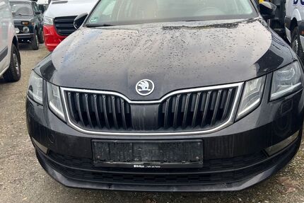 Skoda Octavia 206.545 km 10.900 &euro; Fürth 90763