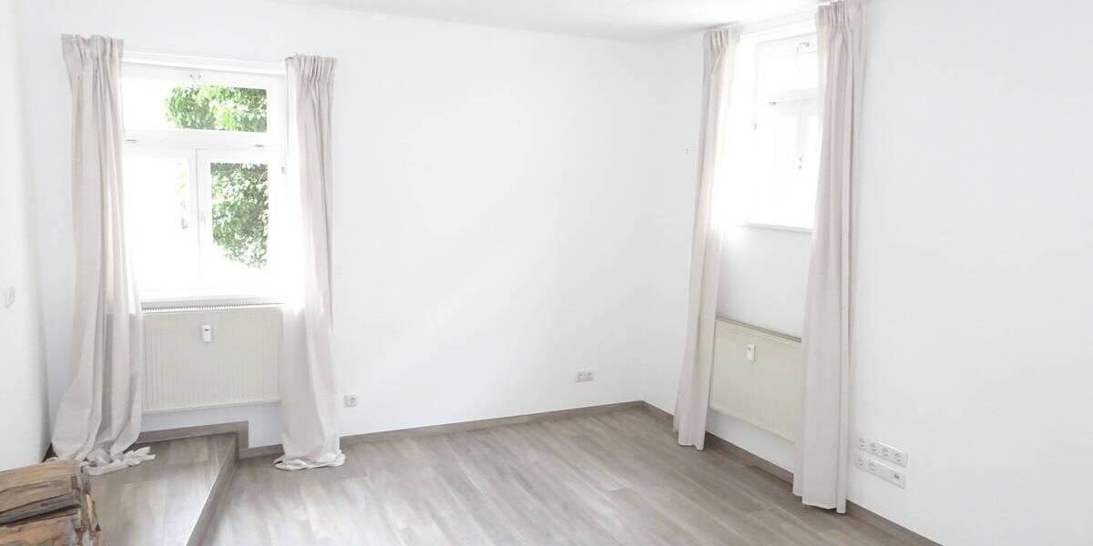 Gewerbeobjekt Herzogenaurach - 6 Zimmer, 450.000&euro; | Angebot:24043879