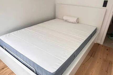 Wohnung Nürnberg Gostenhof - 4 Zimmer, 12 m&sup2;, 374&euro; | Angebot:26646396