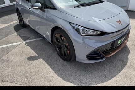 Cupra Born 23.000 km 28.390 &euro; Roth 91154