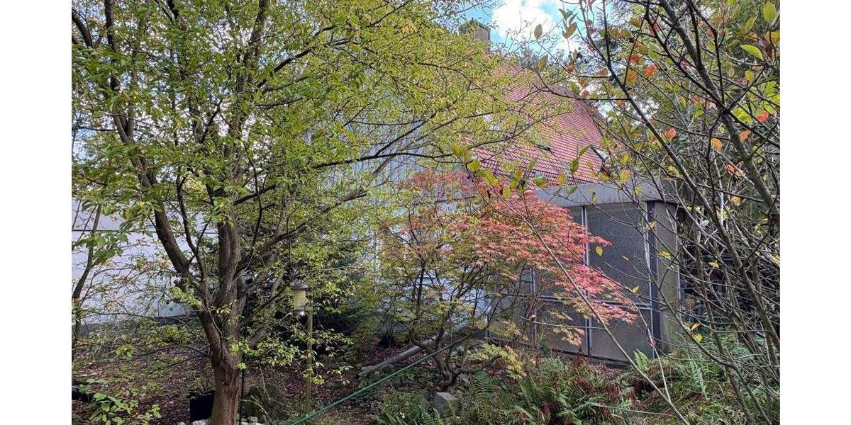 Ruhiges Wohnen in gewachsener Wohngegend...Wohnen u. Arbeiten in ER-Tennenlohe 7 zimmer