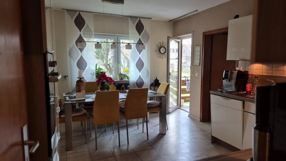 Etagenwohnung Leinburg - 3 Zimmer, 87 m&sup2;, 890&euro; | Angebot:25711945