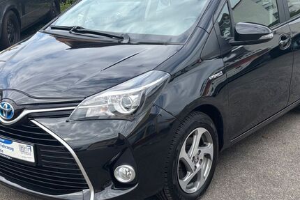 Toyota Yaris 79.000 km 11.999 € Nürnberg 90451