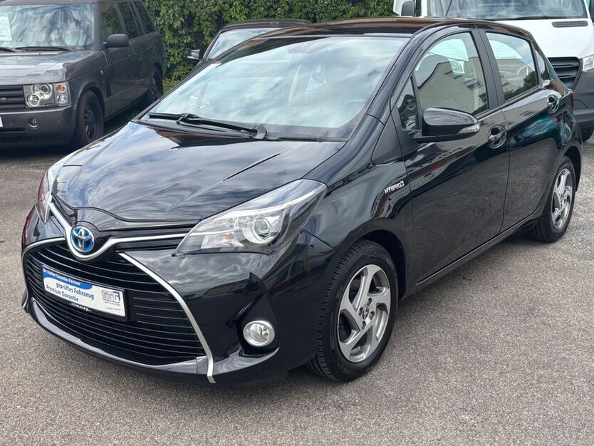 Toyota Yaris 79.000 km 11.999 € Nürnberg 90451