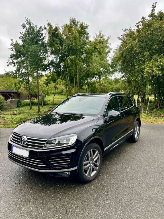 VW Touareg 82.439 km 29.990 € Heroldsbach 91336