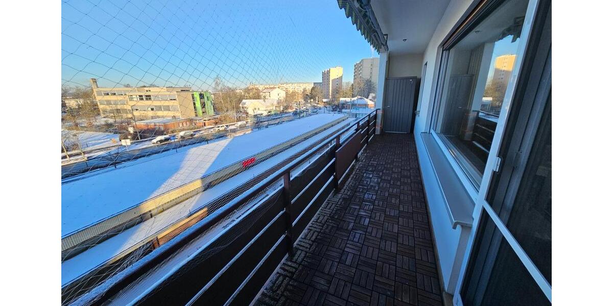 PROVISIONSFREI - Attraktive 3,5-Zimmerwohnung mit Westbalkon 3.5 zimmer