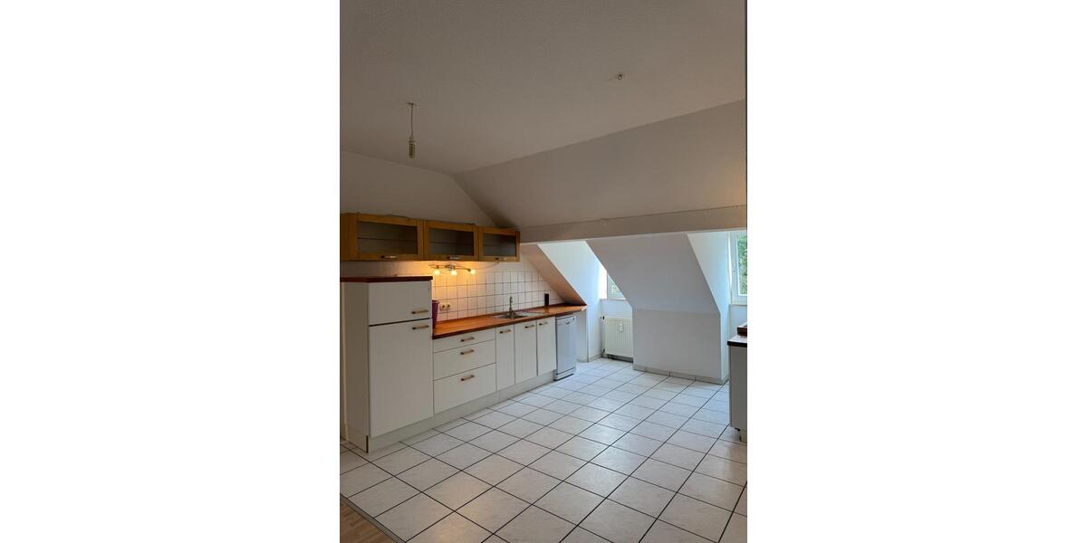 Dachgeschoßwohnung Fürth Altstadt - 2.5 Zimmer, 53 m&sup2;, 650&euro; | Angebot:25440169