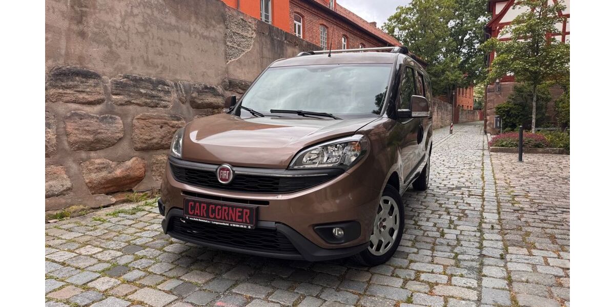 Fiat Doblo 130.000 km 8.999 &euro; Haag 91126