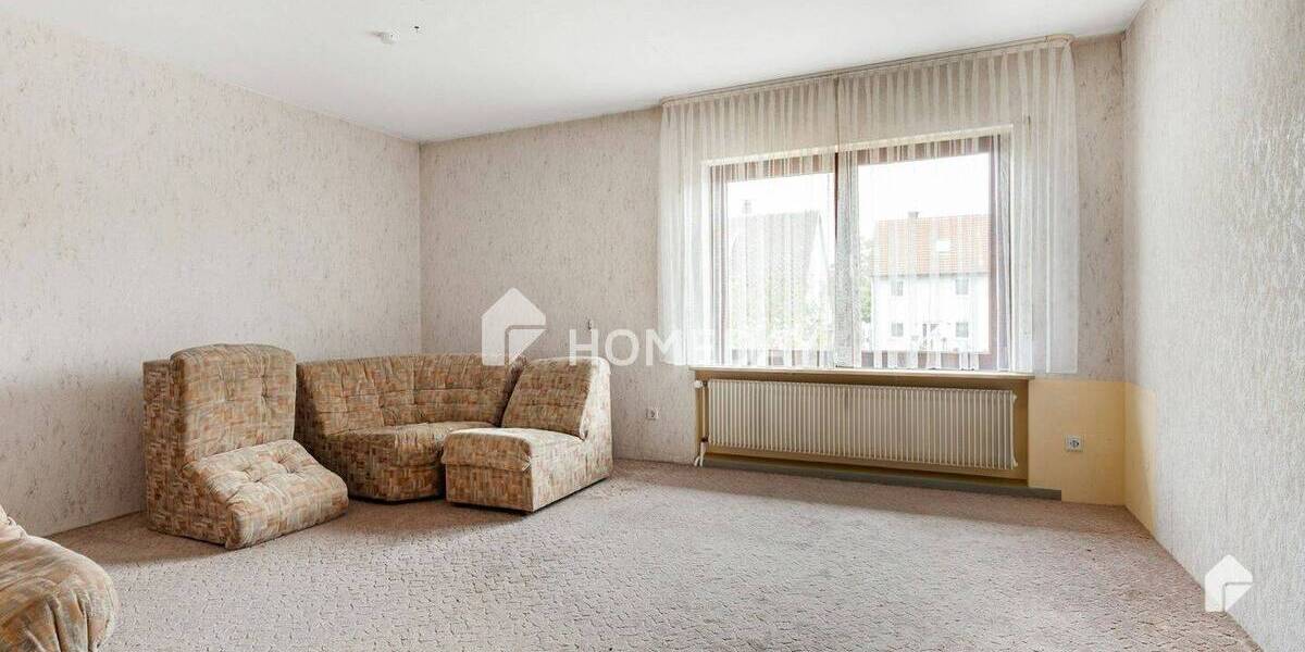 Attraktives Zweifamilienhaus mit 8 Zimmern, EBK und Garage in ruhiger Lage von Nürnberg 8 zimmer