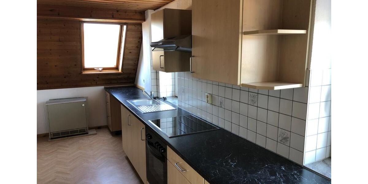 Etagenwohnung Roth - 4 Zimmer, 90 m&sup2;, 520&euro; | Angebot:26427234
