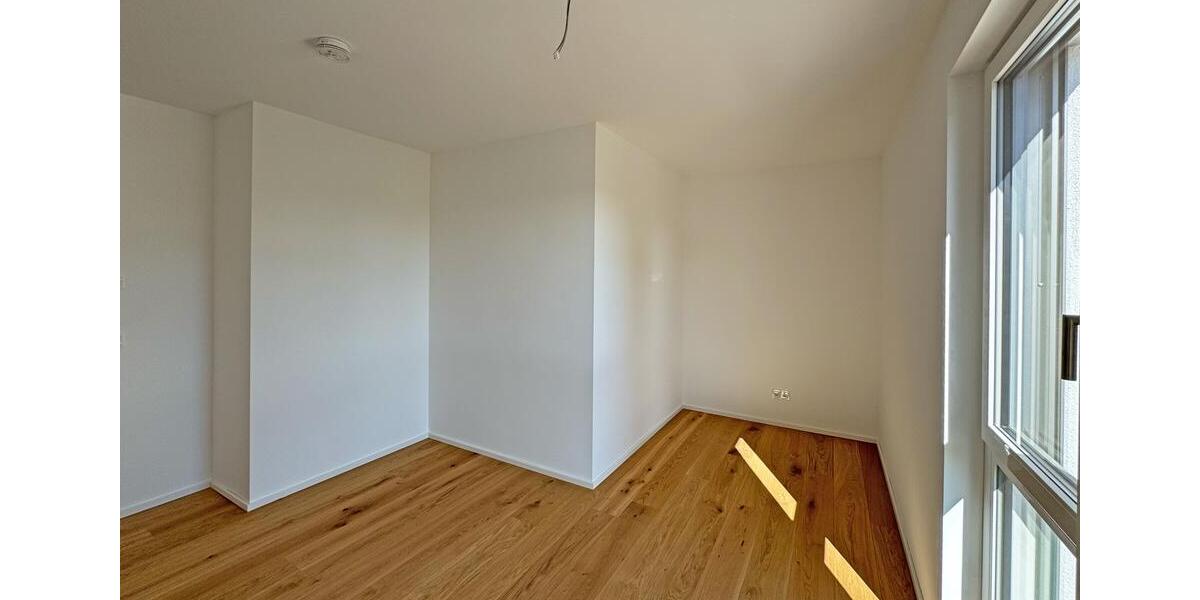 Etagenwohnung Nürnberg Almoshof - 3 Zimmer, 91 m&sup2;, 1.450&euro; | Angebot:26386672