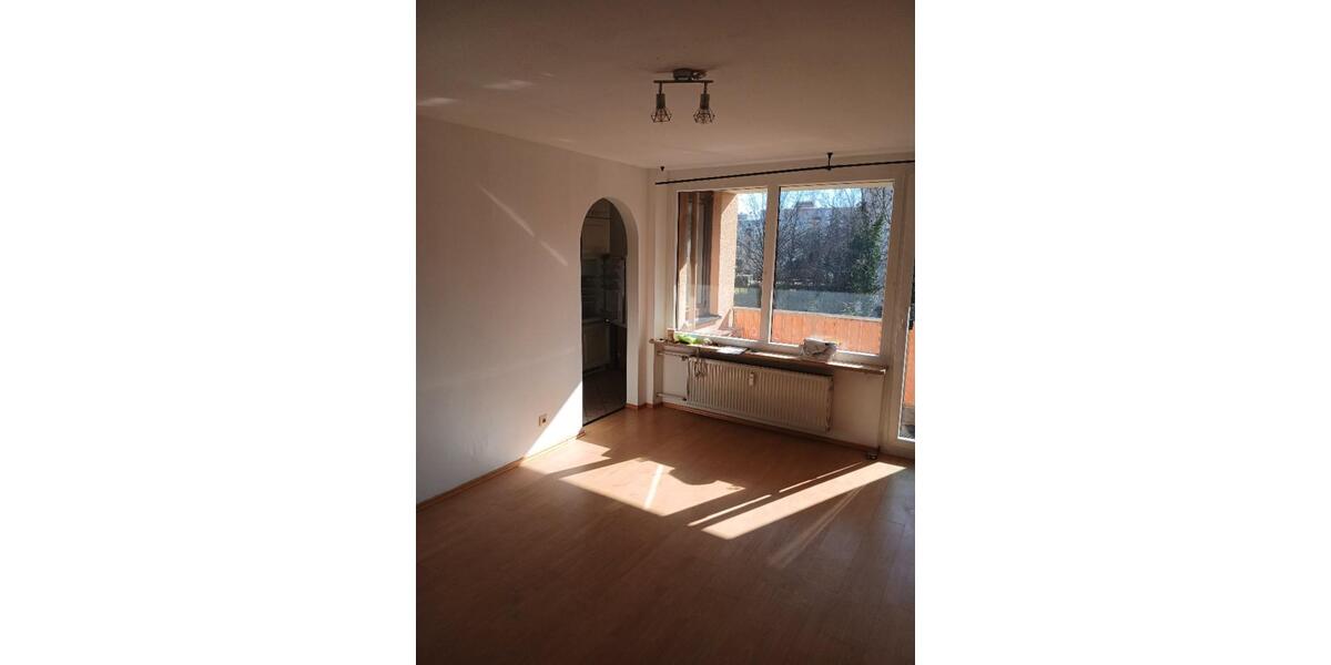 Etagenwohnung Nürnberg Schnepfenreuth - 1 Zimmer, 35 m&sup2;, 490&euro; | Angebot:25376290