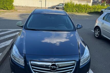Opel Insignia 216.000 km 2.950 &euro; Nürnberg 90473