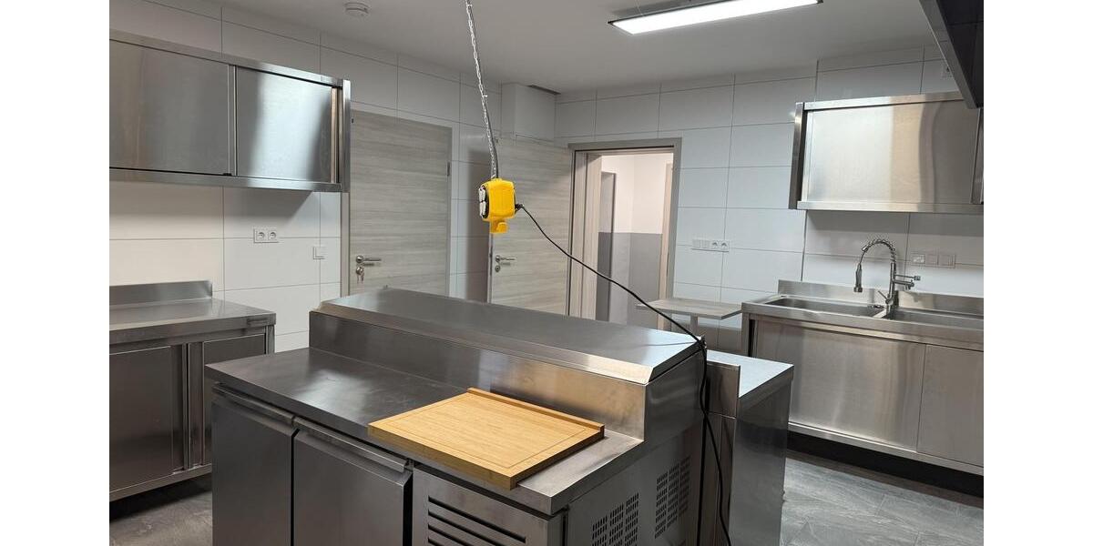 Gewerbeobjekt Erlangen Bruck - 1.900&euro; | Angebot:26377822