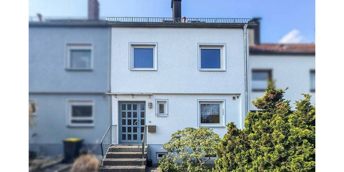Reihenmittelhaus Nürnberg Laufamholz - 6 Zimmer, 140 m&sup2;, 570.000&euro; | Angebot:26275927