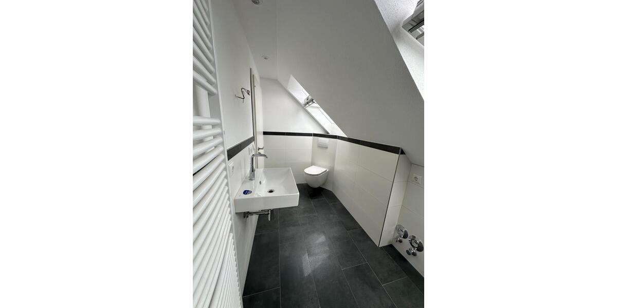 Dachgeschoßwohnung Oberasbach - 3 Zimmer, 51 m&sup2;, 199.000&euro; | Angebot:26995670