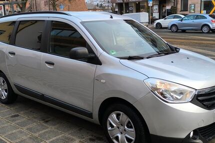 Dacia Lodgy 97.000 km 8.500 &euro; Nuernberg 90491