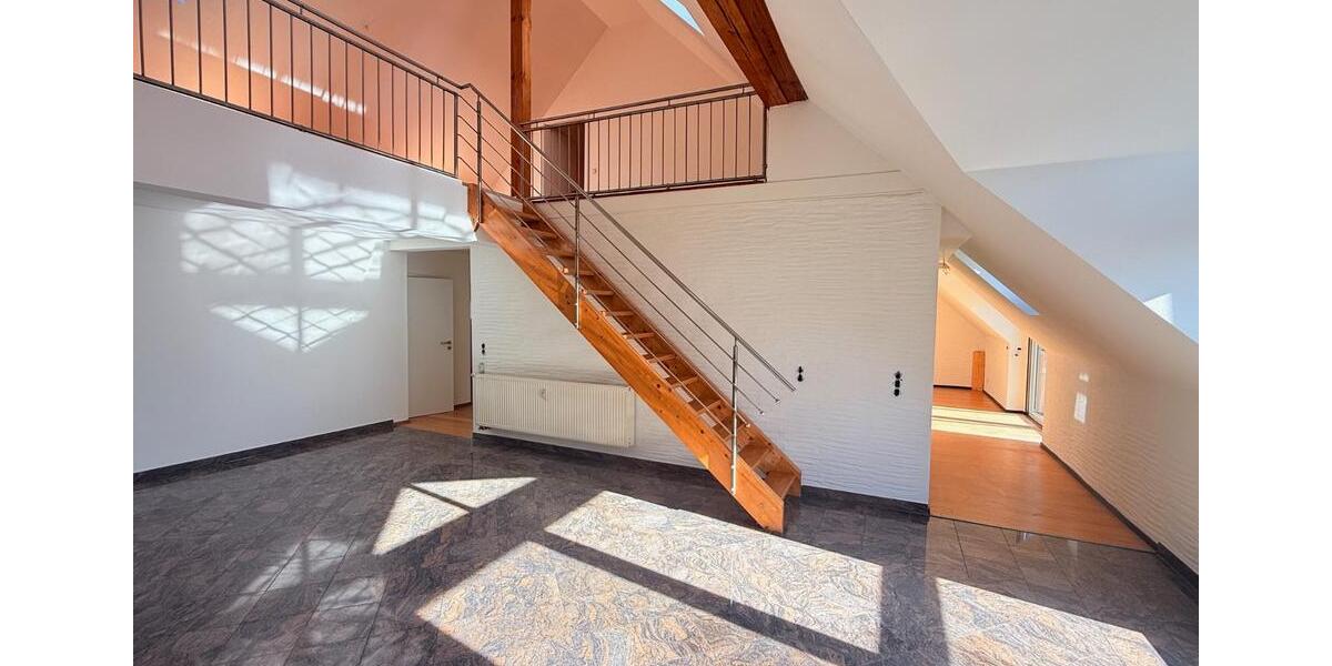 ** Großzügige Maisonette mit Gartenanteil in sonniger, gehobener Lage ** 3 zimmer