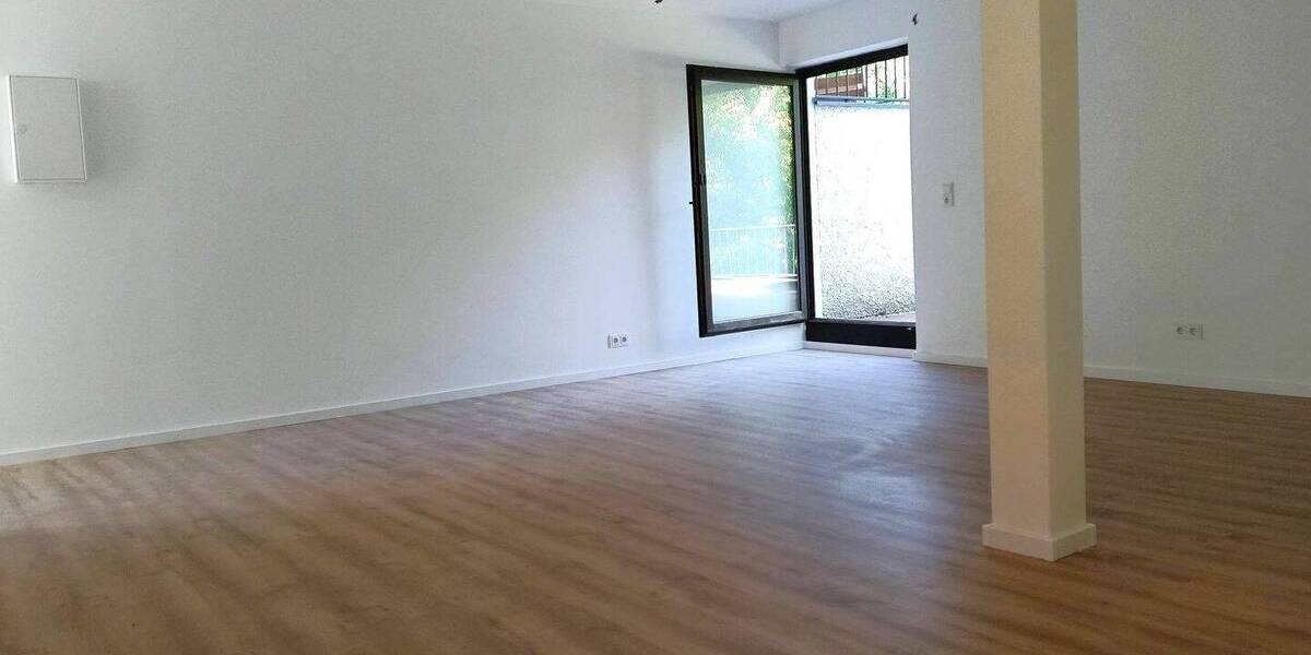 Etagenwohnung Burgthann - 2 Zimmer, 80 m&sup2;, 800&euro; | Angebot:26869273
