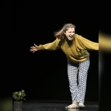 Sevgili Arsiz Ölüm - Dirmit 08.05.2026 Objektif Theaterhaus e.V.