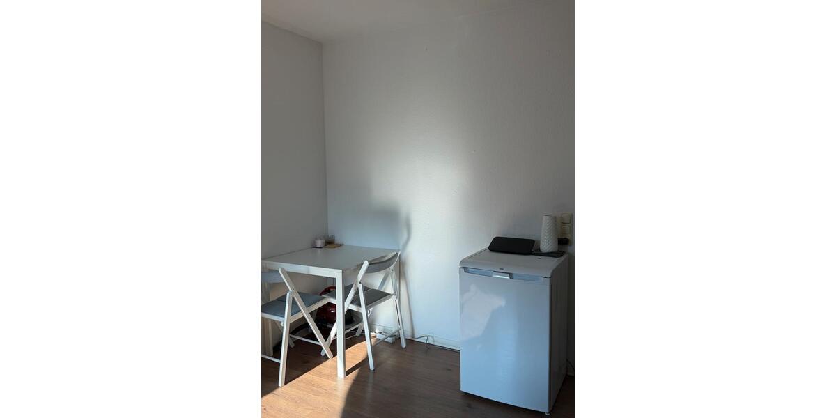 Etagenwohnung Fürth Südstadt - 2 Zimmer, 25 m&sup2;, 600&euro; | Angebot:26252411