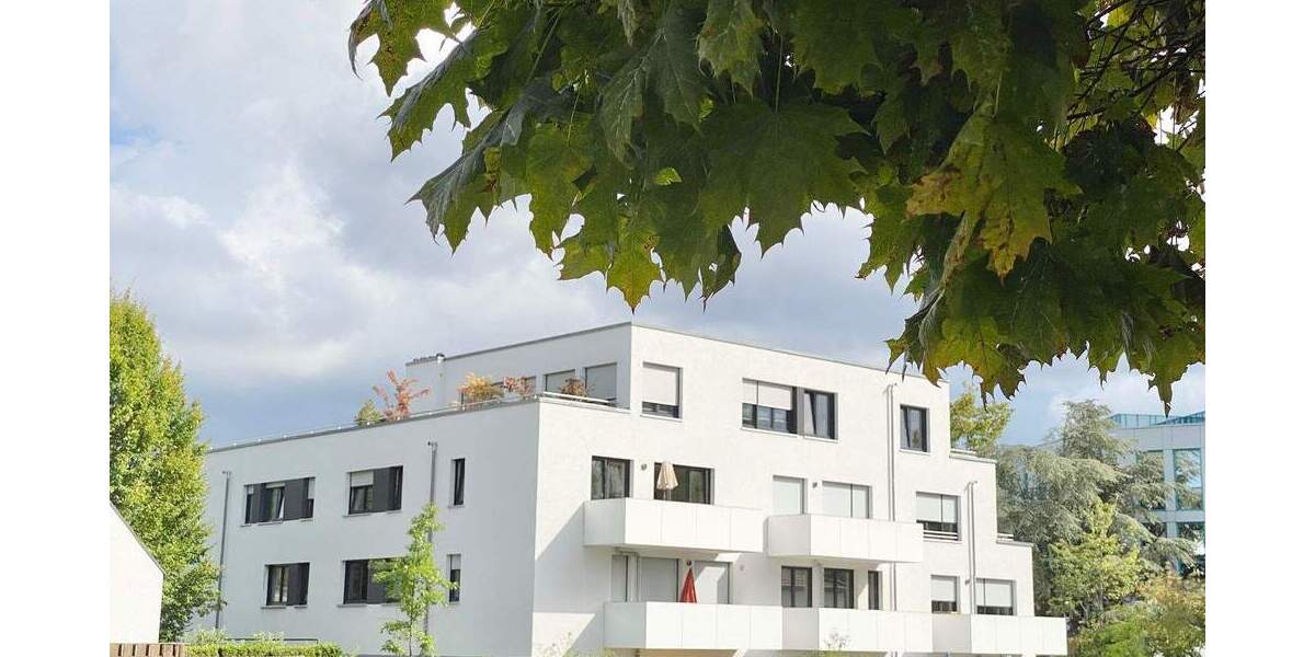 ***BLICKFANG*** SONNIGE 3 ZIMMER WOHNUNG MIT EINBAUKÜCHE TERRASSE, GARTENANTEIL UND TIEFGARAGENSTELLPLATZ 3 zimmer