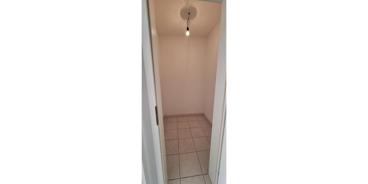Erdgeschoßwohnung Schwabach - 2 Zimmer, 74 m&sup2;, 820&euro; | Angebot:27600829