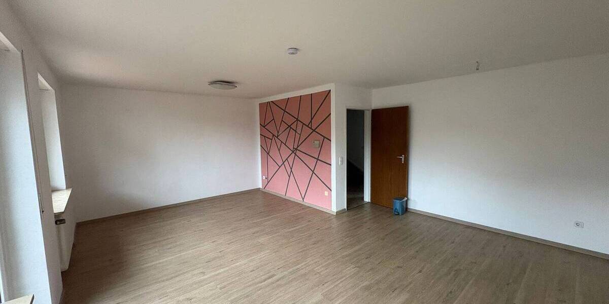 Reihenhaus Feucht - 5 Zimmer, 114 m&sup2;, 435.000&euro; | Angebot:26015266