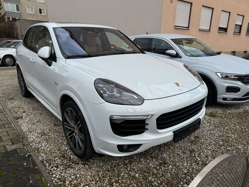 Cayenne