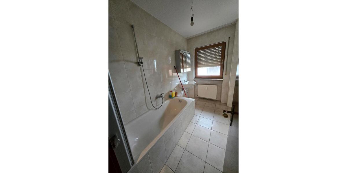 Etagenwohnung Nürnberg Eibach - 4 Zimmer, 113 m&sup2;, 1.250&euro; | Angebot:27594465
