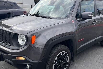 Jeep Renegade 153.015 km 10.990 &euro; Nürnberg 90431