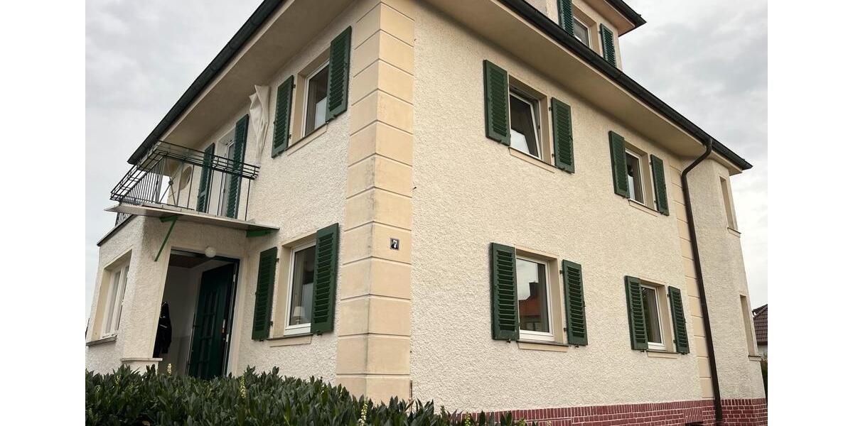 Villa Nürnberg Eibach - 7 Zimmer, 180 m&sup2;, 2.800&euro; | Angebot:26373030