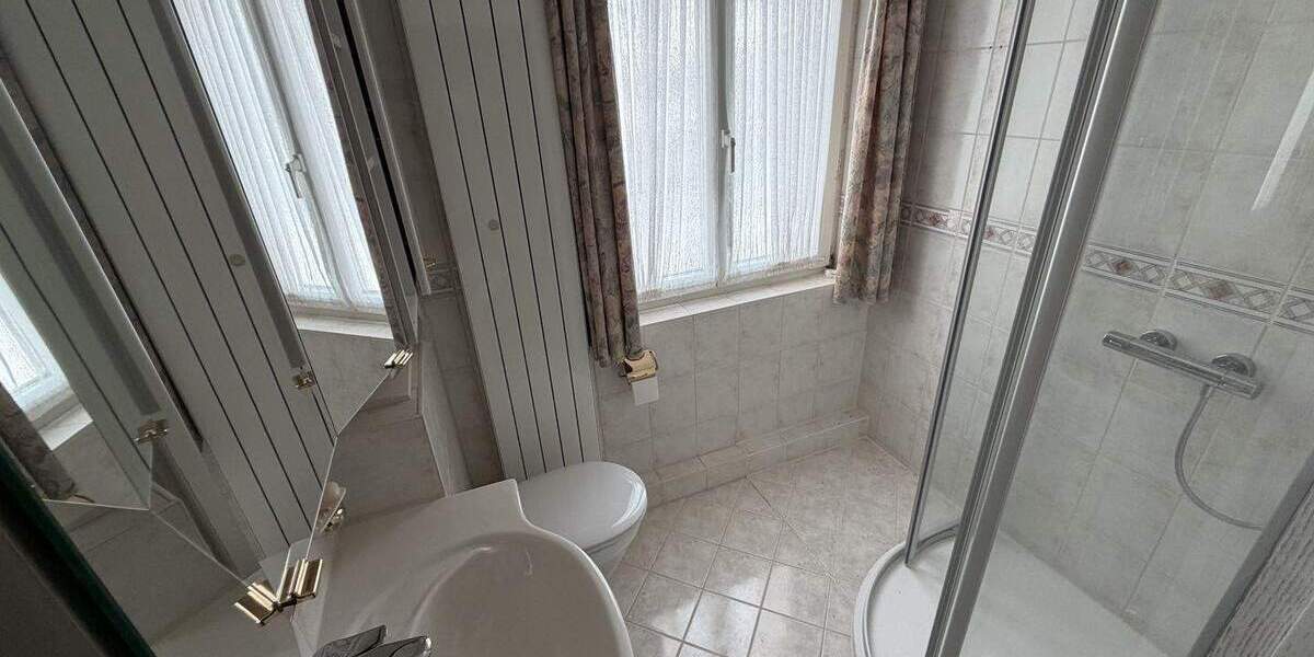 N-Zabo Viatistrasse vom Eigentümer RMH in Top-Lage 4 zimmer