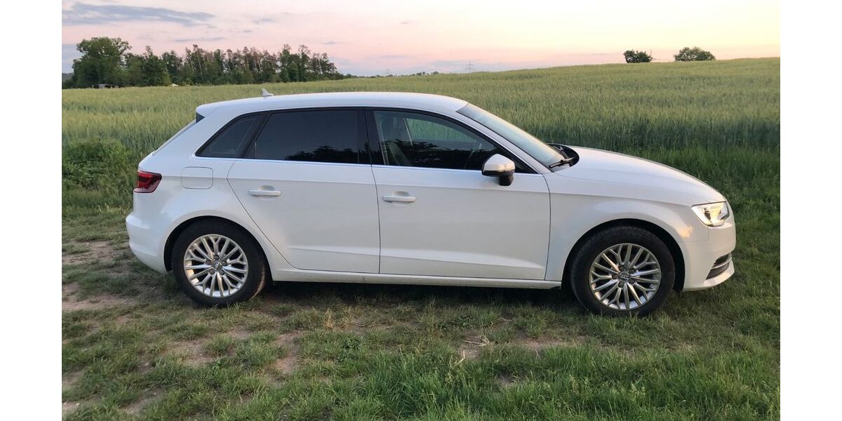 Audi A3 109.125 km 13.500 &euro; Herzogenaurach 91074