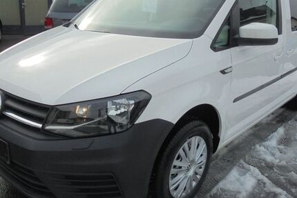 VW Caddy 99.700 km 12.450 &euro; Nürnberg 90431