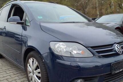 VW Golf 126.000 km 5.280 &euro; Schwabach 91126