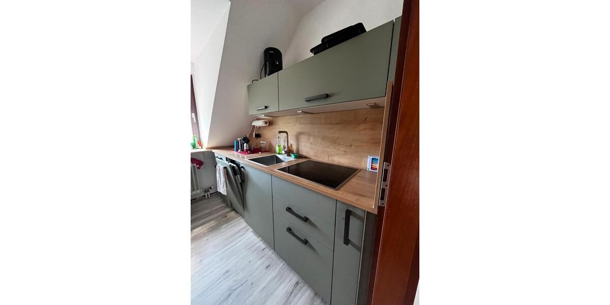 Dachgeschoßwohnung Buckenhof - 2 Zimmer, 50 m&sup2;, 1.245&euro; | Angebot:27571515