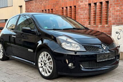 Renault Clio 219.628 km 8.499 € Nürnberg 90461