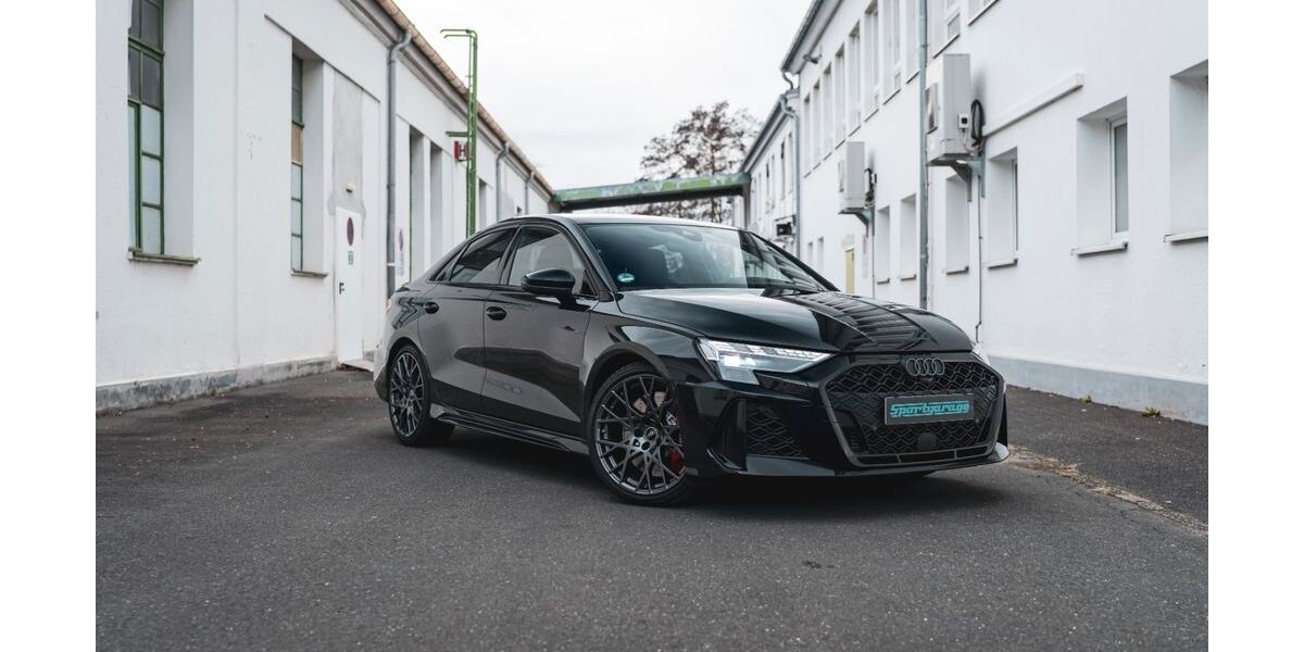 Audi RS3 13.000 km 79.900 &euro; Nürnberg 90411