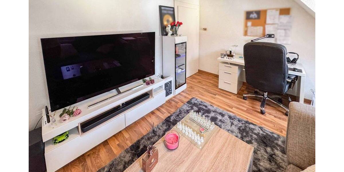 Dreifamilienhaus in Nürnberg - Gestaltungspotenzial inklusive! Toplage in Nürnberg Zerzabelshof! 6 zimmer