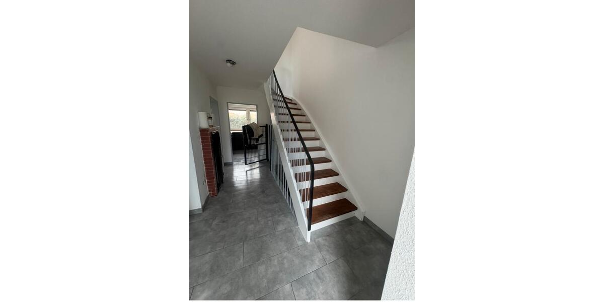 Reihenhaus Nürnberg Gaismannshof - 6 Zimmer, 140 m&sup2;, 1.700&euro; | Angebot:27614340