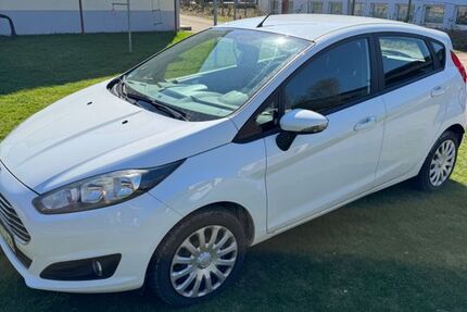 Ford Fiesta 124.000 km 4.000 &euro; Veitsbronn 90587
