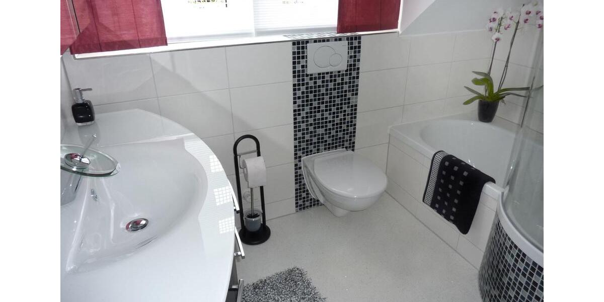 Reserviert-Umfangreich modernisiertes Reiheneckhaus , Solar&Klima 4 zimmer