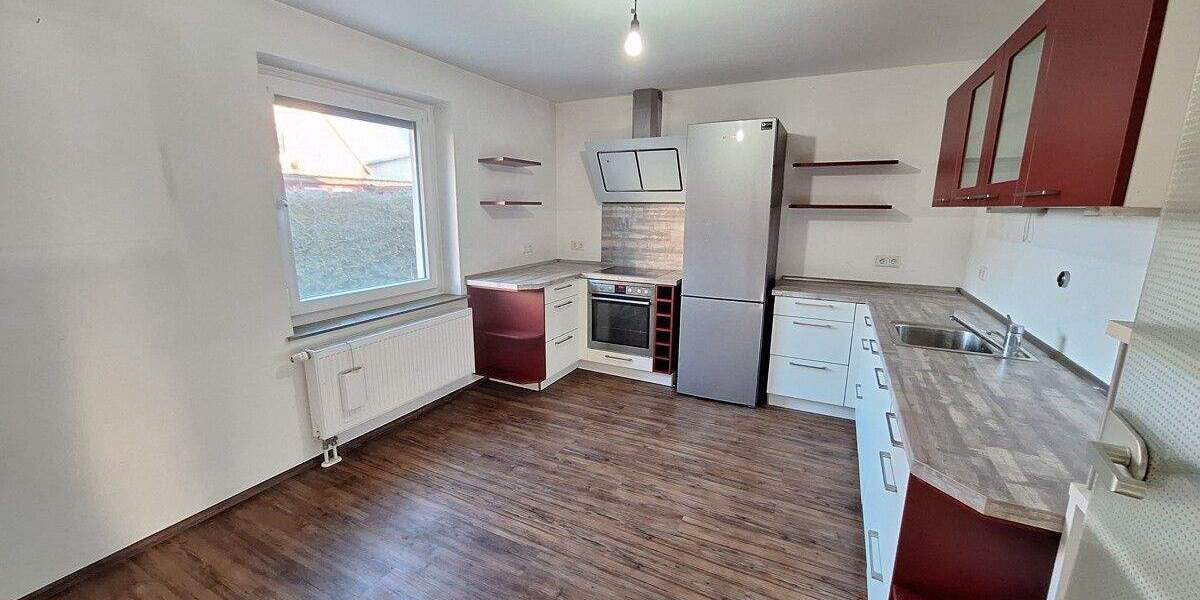 Wohnen zwischen Main-Donau Kanal und Rednitz Grund: Reihenmittelhaus mit Garten 4 zimmer